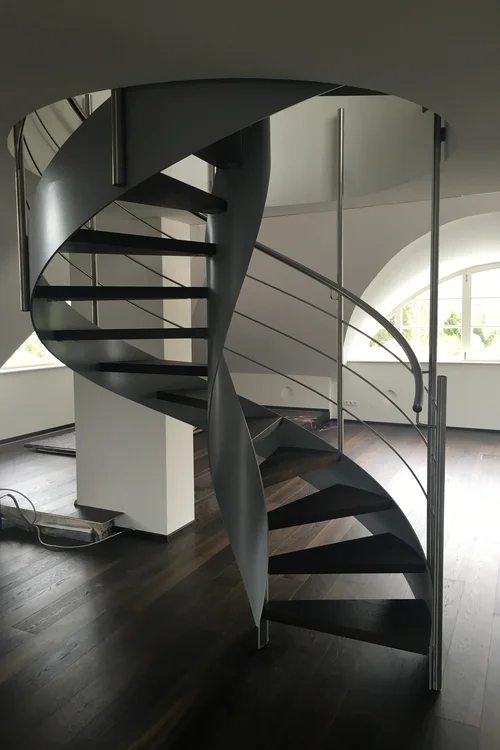 Wendeltreppe 11